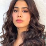 Janhvi Kapoor Instagram - 🧸