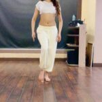 Janhvi Kapoor Instagram - Missing post burrito belly dance sessionz 🌯🤢💕🙃