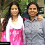 Janhvi Kapoor Instagram - First meeting ☺️