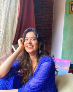 Janhvi Kapoor Instagram - 🦋👉🏻👈🏻🦋