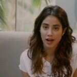 Janhvi Kapoor Instagram - Celebrating women’s day... Everyday. #happywomensdayyearlife #kudinunachnede Sharing ❤ for #AngreziMedium @irrfan @homster #dineshvijan @maddockfilms anaitashroffadajania @lakshmilehr 🎶 @soulfulsachin @jigarsaraiya 🎥 #sachinpillai