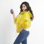 Janhvi Kapoor Instagram - Singing in the rain with a fresh color splash from @benetton_perfumes #ColorsPink #ColorsBlue