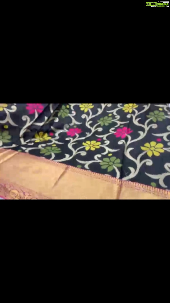 Joy Crizildaa Instagram - To place an order Kindly DM ! ❤️ Disclaimer : color may appear slightly different due to photography No exchange or return Unpacking video must for any sort of damage complaints Threads here and there, missing threads,colour smudges are not considered as damage as they are the result in hand woven sarees. #joycrizildaa #joycrizildaasarees #handloom #onlineshopping #traditionalsaree #sareelove #sareefashion #chennaisaree #indianwear #sari #fancysarees #iwearhandloom #sareelovers #sareecollections #sareeindia