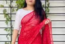 Joy Crizildaa Instagram - To place an order Kindly DM ! ❤️ Disclaimer : color may appear slightly different due to photography No exchange or return Unpacking video must for any sort of damage complaints Threads here and there, missing threads,colour smudges are not considered as damage as they are the result in hand woven sarees. #joycrizildaa #joycrizildaasarees #handloom #onlineshopping #traditionalsaree #sareelove #sareefashion #chennaisaree #indianwear #sari #fancysarees #iwearhandloom #sareelovers #sareecollections #sareeindia