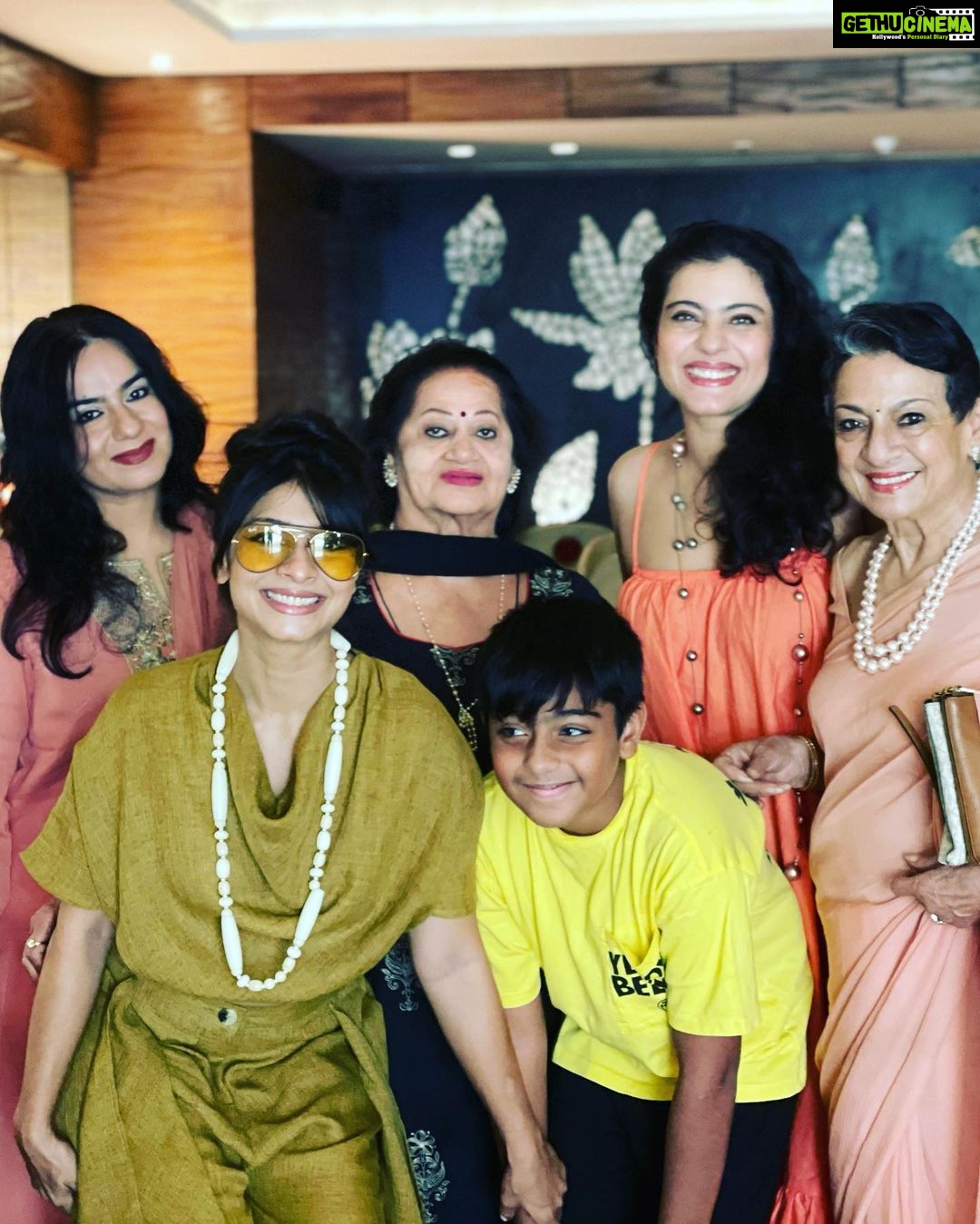 Kajol Instagram - Mother’s Day celebrations … but do we really need a reason 😜 #loveeveryday #smilenow #lovenow #laughnow