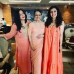 Kajol Instagram - Mother’s Day celebrations … but do we really need a reason 😜 #loveeveryday #smilenow #lovenow #laughnow