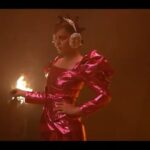 Kangana Ranaut Instagram - Fire in the making! This is how we ignited the fire with Agni, Rudraveer, and Badshah! 🔥 Watch the BTS of She's on Fire now! Music on @SREMusic #AgniAaRahiHai #Dhaakad #ShesOnFire #7DaysForDhaakad @rampal72 @badboyshah @remodsouza @divyadutta25 @saswatachatterjeeofficial @mrfilmistaani @zeestudiosofficial @razylivingtheblues @deepakmukut @smaklai @hunarmukut @krulz59 @thecuriousmoustache @sohamrockstrent @ihitenmusic @nikhitagandhiofficial @sohelmaklaiproductions @asylumfilmsofficial @chandanarora @bhavna_singh @ishitta.arun @mrsheetalsharma @jyotitulsyan13 @shravan.ravikantpatil @dhruvg @fwxmedia @christianleiva.colorist @notashishthomas @unoowoo @georgiougabriel @florianhurel @malcolm_noronha @quadrosryan @dhaakadmovie