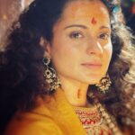 Kangana Ranaut Instagram - Beautiful picture… ❤️ 📸 @razylivingtheblues