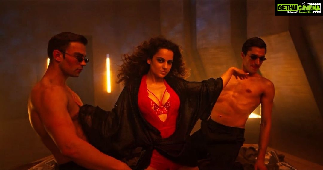 Kangana Ranaut Instagram - Bring all the extinguishers you want. This fire will continue spreading 🔥 The fiery track of the year "She's on Fire" is out now on @SREMusic. Click on the link in the bio. 🧨 #Dhaakad is releasing on 20th May 2022. #AgniAaRahiHai #ShesOnFire @rampal72 @badboyshah @remodsouza @divyadutta25 @saswatachatterjeeofficial @mrfilmistaani @zeestudiosofficial @razylivingtheblues @deepakmukut @smaklai @hunarmukut @krulz59 @sohamrockstrent @ihitenmusic @nikhitagandhiofficial @sohelmaklaiproductions @asylumfilmsofficial @chandanarora @familyfilm.tv @zeal_z_entertainment @castingchhabra @menon_rajiv @writish1 @chintan.gandhi.376 @bhavna_singh @tumulbalyan @ishitta.arun @dishitanjain @mrsheetalsharma @jyotitulsyan13 @shravan.ravikantpatil @hitzinternational @dokkaebi530 @parvez.shaikhh @shankarehsaanloy @dhruvg @fwxmedia @christianlevia.colorist @notashishthomas @unoowoo @25pallavi @georgiougabriel @florianhurel @malcolm_noronha @quadrosryan