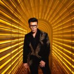Karan Johar Instagram - Started season 7 of #koffeewithkaran … it’s been 18 years since I first started this show … I can’t believe I have been Brewing this Kuppa for so long ! Thank you for all the love! Watch this space for details! Only on @disneyplushotstar styled by @ekalakhani in @gauravguptaofficial managed by @len5bm hair @rajeev_gogoi make up @paresh_kalgutkar 📸 @maajidkhan88