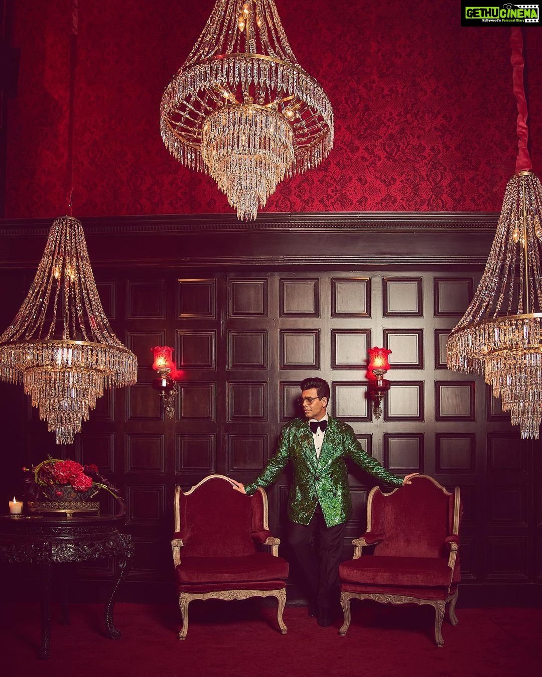 Karan Johar Instagram - Ok so it’s Christmas tree chic! But the Bling factor is intact! I am overwhelmed with the love and blessings but that didn’t stop me for being a serial poser, pouter and preener! Roz karenge pose✅ styled by @ekalakhani in @dolcegabbana hair @rajeev_gogoi make up @paresh_kalgutkar 📸 @sheldon.santos managed by the birthday boy @len5bm ! I am 50! Nazar na lage mujhe!