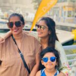 Keerthi shanthanu Instagram – Boating, Water na bayam 🙈😛
But pose’ nu vandhuta 😬eeeeeee😆

#dubai #family #vacation 
@gtholidays.in