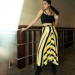 Keerthy Suresh Instagram - You know what it is.. black & yellow, black & yellow, black & yellow 🎶 #SVPPromotions @cilvrstudio @archamehta @ruchi.munoth @tejisinghofficial @niyati_kothari @__suru @rishi_dasari