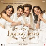Kiara Advani Instagram - #JugJuggJeeyo family is enroute to the big screen to celebrate togetherness, love, warmth and all that makes up a family! From one family to another, we hope to share this emotion of family with yours on 24th June in cinemas near you. @karanjohar @apoorva1972 @ajit_andhare @anilskapoor @neetu54 @varundvn @manieshpaul @mostlysane @raj_a_mehta @rishiwrites @dharmamovies @viacom18studios @tseries.official
