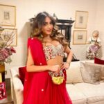 Madhoo Instagram - My #baby you will always be my baby girl . Love you @keiashahh @ameyaashah best big sista in the #wholeworld