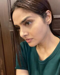 Madhoo Instagram - #looktest #yay 💜
