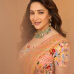 Madhuri Dixit Instagram - Peach & yellow are like you & me, always together & perrrrrrfect ❤️ #Lookbook #SaturdayVibes #OutfitInspiration