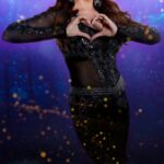 Madhuri Dixit Instagram - Dive into the first look of #TuHaiMera with me ❤️🎵 . . . . . #Madhuri #MadhuriDixit #MadhuriDixitNene #Song #Songs #Music #EnglishMusic #MusicVideo #SongsRelease #VideoRelease #Indie #IndiePop #Artist #Artists #Singing #Music #MusicProduction #BollywoodMusic #Pop #PopMusic #PopCulture #Singer #TuHaiMera #Teaser #FirstLook #Reveal #Countdown #MusicLife #MusicVideos #Diva #Icon