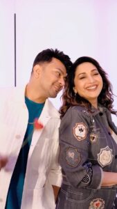 Madhuri Dixit Instagram - #TuHaiMera with mere aur sabki favorite @madhuridixitnene ma’am 😍🥹❤️🫰

🎥 @adityabhansali_ #BhAw 🤝

#reels #atrangz