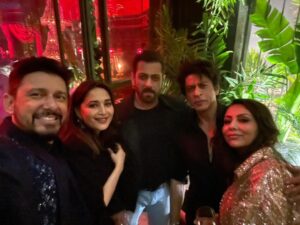 Madhuri Dixit Instagram - So much to talk about, right? @drneneofficial @iamsrk @beingsalmankhan @gaurikhan