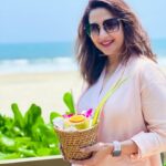 Madhuri Dixit Instagram - Do you sea what I see? #TropicalVibes #Goa #Tropical