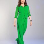 Madhuri Dixit Instagram - Comfort & class 💚 #Wednesday #LookBook #Comfort