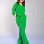 Madhuri Dixit Instagram - Comfort & class 💚 #Wednesday #LookBook #Comfort