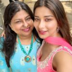 Madhuurima Instagram - Pre birthday celebrations with my momma dearest 😍😍 @whitepeacockh 💋 #explore #birthday #birthdaygirl #birthdayritual #blessings