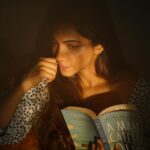 Madonna Sebastian Instagram - Books can keep you calm… #readtogrow 👼🏼 📸@rahul_raj_._r