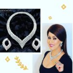 Mahima Chaudhry Instagram – #mothersdayspecial

My favorite moments in life are really just mom-ents 👩‍👧🤱🏻 
On Mothersday a good idea is to pamper urself. I decided to gift myself . I mean why not!!!😉 This Mother’s Day, i’ve chosen Abaran’s scintillating solitaire diamond necklace.

Elevate your red carpet look with stunning solitaire Jewellery by Abaran @abarantimelessjewellery
.
.
.
#mothersday #happymothersday #momlove❤️