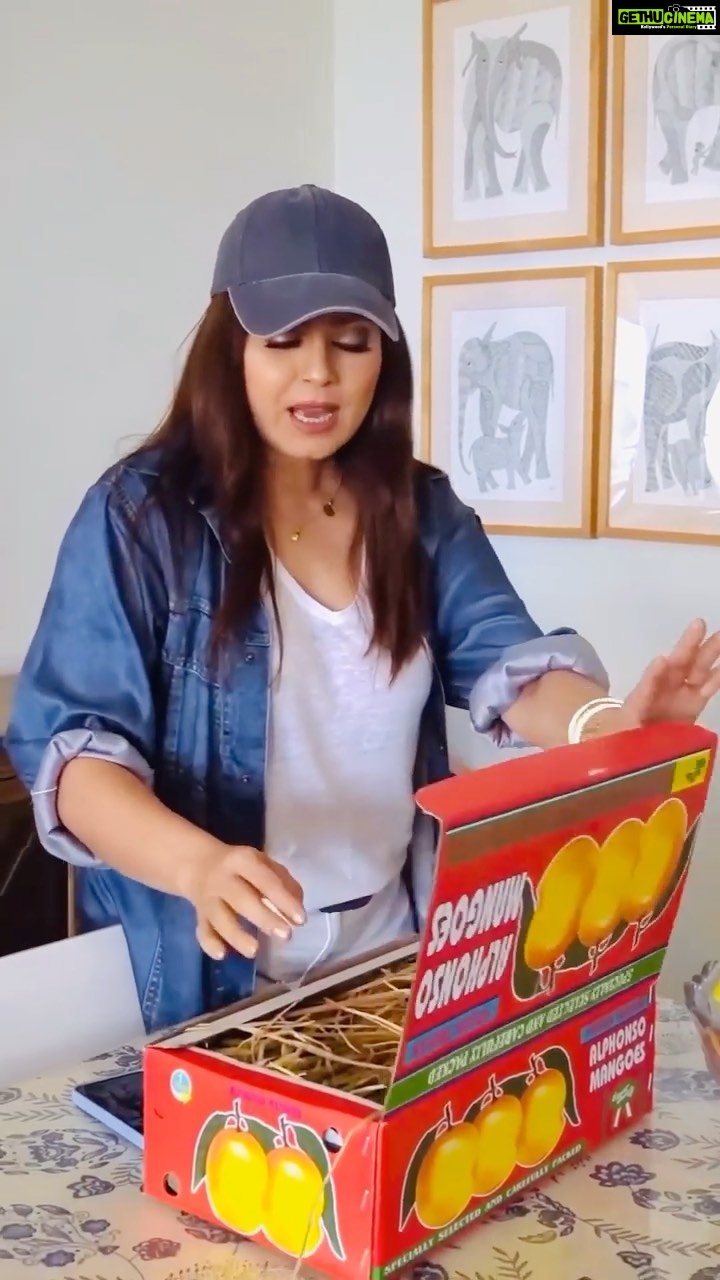 Mahima Chaudhry Instagram - Shopping from Bharatiya.co means shopping from our Indian brands and a step towards Making Bharat Aatmanirbhar! Cart 🛒 Uthao desh ko #Atmanirbhar banao 🇮🇳 Go #VocalForLocal ✊🏻 Shop now from www.bharatiya.co