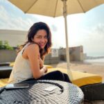 Mahima Nambiar Instagram - #Unfiltered Who would add a filter to a rose ? 💫 #rose #unfiltered #iwokeuplikethis #sunkissed #sunlovesme #morningpicture #photography #throughthelens #sunandthepool #selflove
