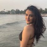 Malvika Sharma Instagram - My happy place 😬🏝
