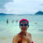 Mandira Bedi Instagram – #coralisland #kohhey ❤️❣️
No words of description needed 🙌🏽 Phuket, Thailand