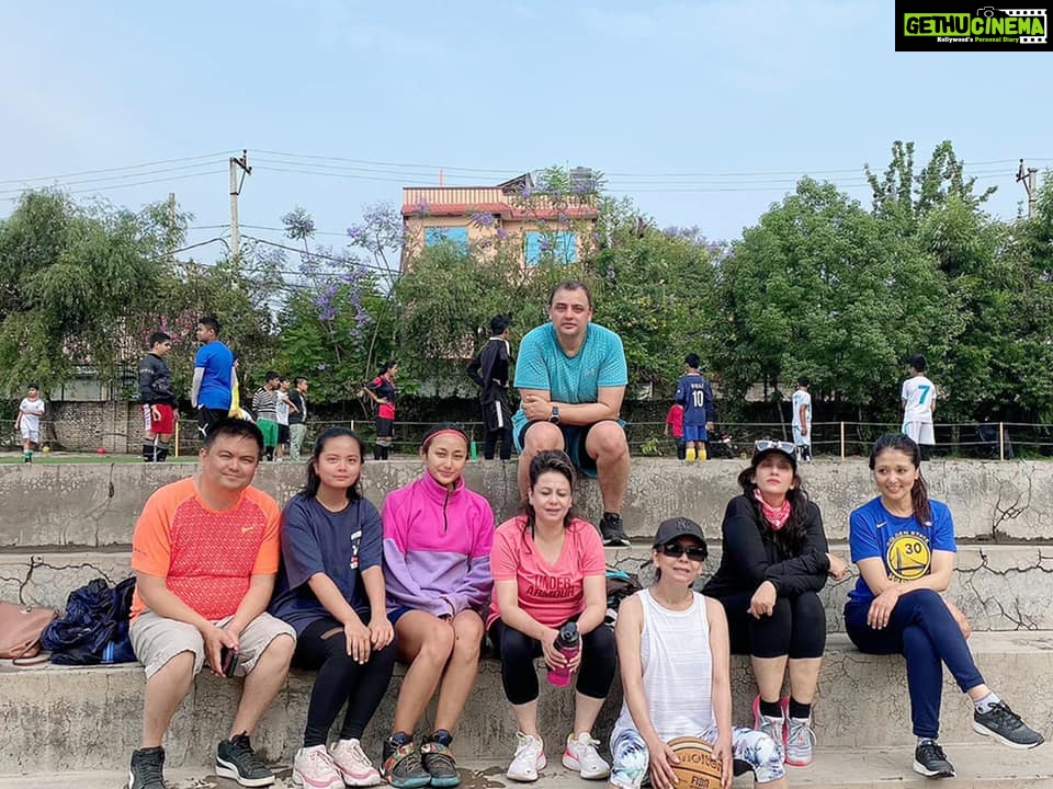 Manisha Koirala Instagram - #saturdaymorning #morningmotivation #k2team #basketball