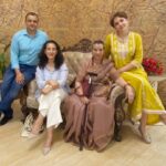 Manisha Koirala Instagram - Fam ❤️💐