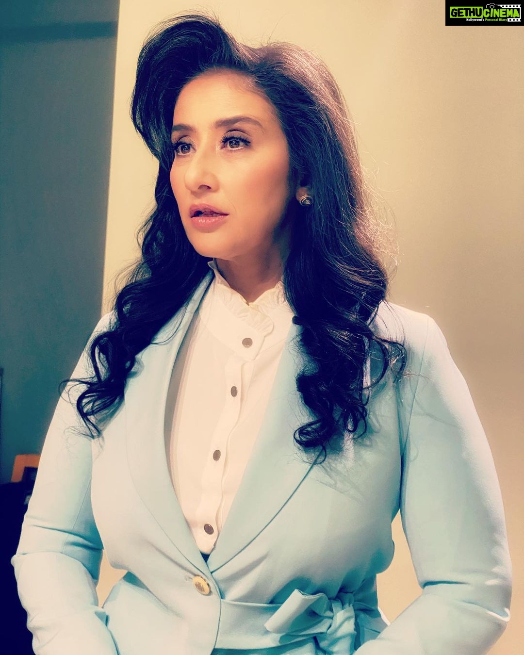 Manisha Koirala Instagram - Love my world !! H&M- @makeupbysumanlama Style- @uzu