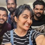 Manju Warrier Instagram - Good times + Crazy friends = Amazing memories ❤️ @bineeshchandra @binunairg @vishnu_sarma @sanjuambadi @midhunchandrannp @sarathshaji @m_w_shadow #thayuthayu #ayisha #goodtimes #crazyfriends #amazingmemories