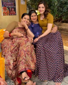 Mehrene Kaur Pirzada Instagram - How many times have you watched the #F3 Trailer ? 
Did you love Honey and our family? 😜

Watch #f3movie in Theatres on May 27th