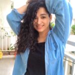 Misha Ghoshal Instagram - Sometimes the reason behind the fresh face of yours is just a good sleep nd not facial 😉 #goodsleep #nomakeup #wellrested #peace #smile😊