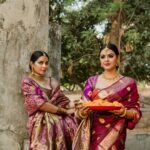 Monal Gajjar Instagram - Hello @monal_gajjar I m glad you said hello 👋 💘 😘 @karangurjar5154 @thedepthsoffield_ @jaimin_roy_films @rajesh_sarees @ladytouchf @cannyjain1999 @shiboriindia