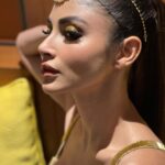 Mouni Roy Instagram – #ᴘʜᴏᴛᴏᴅᴜᴍᴘ