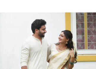 Mrudula Murali Instagram - They made it official after a decade long courtship! 💍 Long story short - my combined studies with @menon_meenakshy turned out fruitful to @kalyani.srsh & @midhunmuralimangalasseri The teenager who hated me going over to her house to do combined study with her sister, now has no other choice but see my moonji every now and then.😋 Congratulations to all of us!🤓🤓🤓 All photos taken by my other brother from another mother @pranavraaaj ♥️