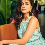 Mrunal Thakur Instagram – 🌻🌻🌻