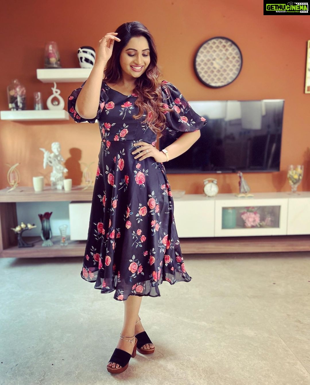 Nakshathra Nagesh Instagram - Wearing @theanarkalishop_official 🌸