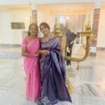 Navya Nair Instagram - 'അമ്മ ' ❤️❤️❤️ അതിലുണ്ട് എല്ലാം ..