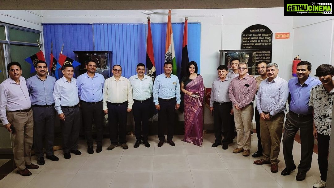Neetu Chandra Instagram - A graceful elegant encouraging evening with #MajGen #Indrabalan #ADG #NCC @NCC alumni_assn @NCC Bih Jhar @HQ DG NCC @drajaykumar _ias @expacadetprogrt in #Patna, you all made the evening incredible with your awe-inspiring life stories. Thank you for inviting me. I am proud to be an ex cadet. ☺️🙏