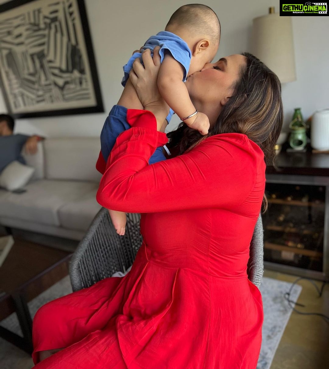 Neha Dhupia Instagram - There ain’t no hood like motherhood … ♥️🧿 @mehrdhupiabedi @babsdhupia @guriqdhupiabedi