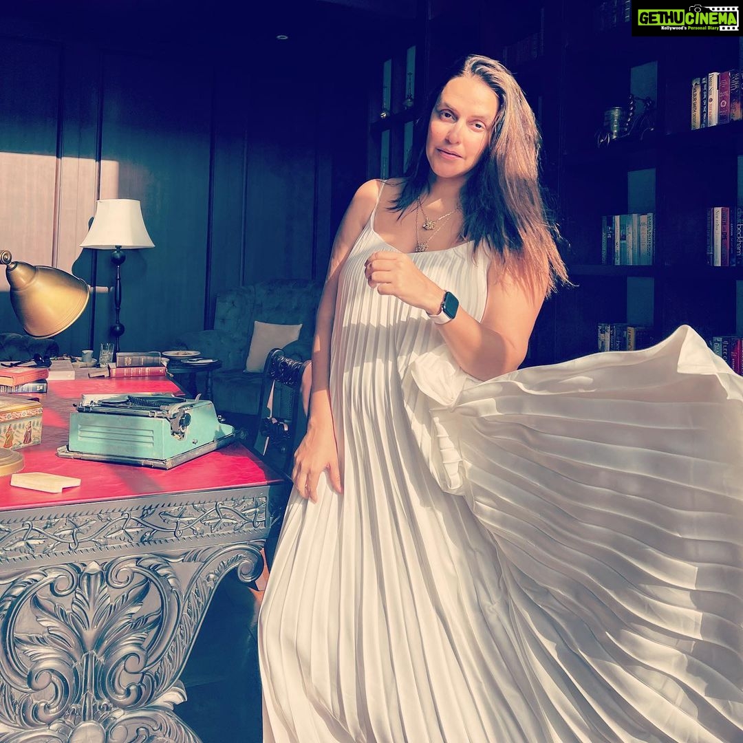 Neha Dhupia Instagram - What’s your #sunday looking like?♥️🧿 … ours turned out way better than we planned! • • • • • • @rafflesudaipur @all_mea #RafflesIndia #RafflesUdaipur #LuxuryStayatUdaipur #writersbar #udaipur #family #vacation