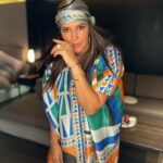 Neha Dhupia Instagram – Scarf-face … 🧣😍
•
•
•
•
Muah @diva_rose21 @karanrai001 @kiran_chhetri92 
Styled by @ayeshakhanna20 
In @rajdeep.ranawat.official 
@minerali_store